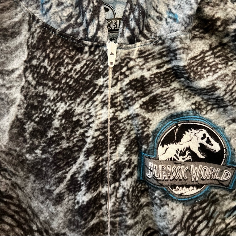 Jurassic World Kid’s One Piece‎ Raptor Pajamas XL Good Condition - Picture 5 of 9
